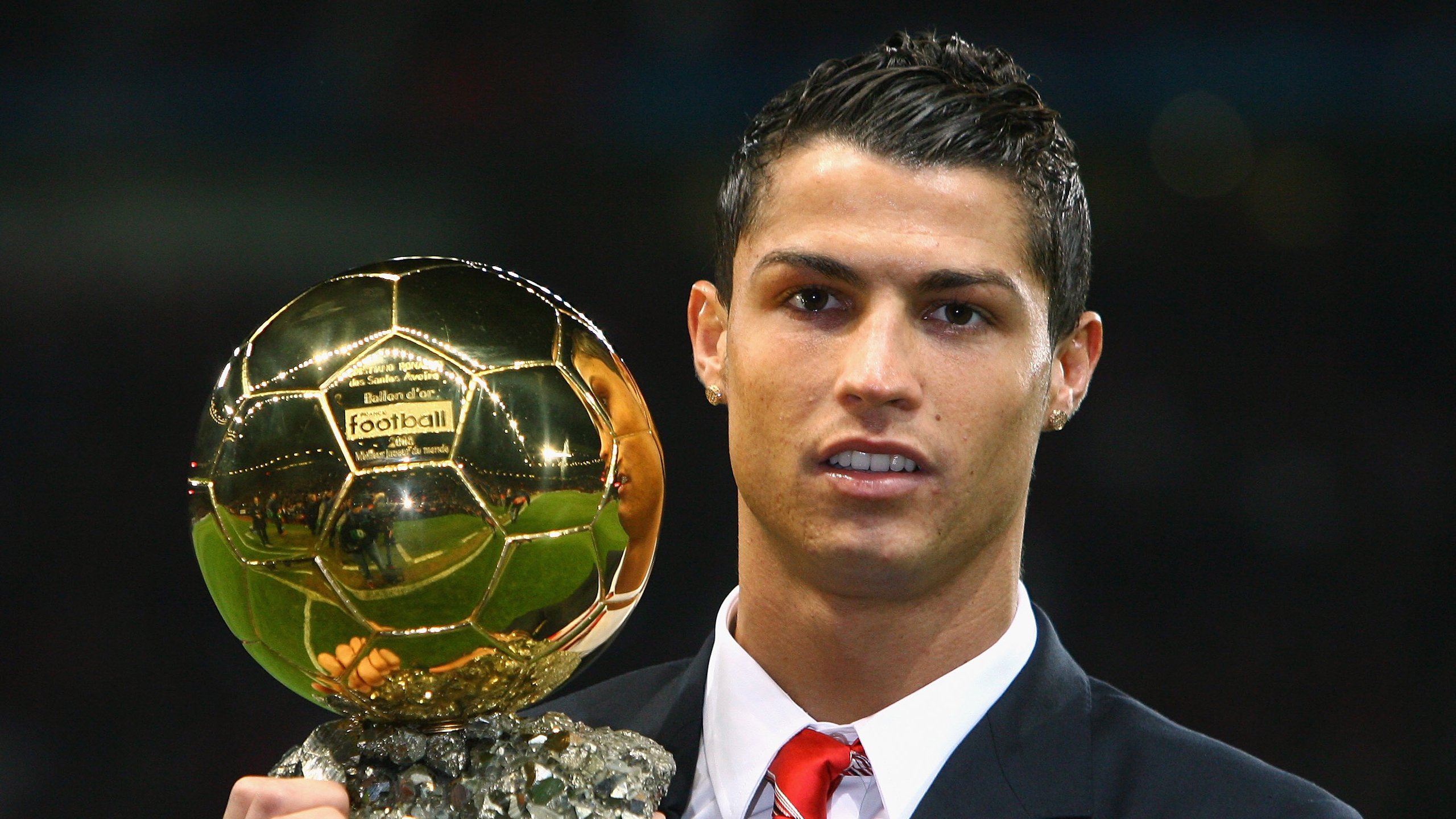 开云官网-豪赌与救赎，热刺主帅不赢C罗就辞职背后的疯狂一夜，豪赌与救赎，热刺主帅不赢C罗就辞职背后的疯狂一夜